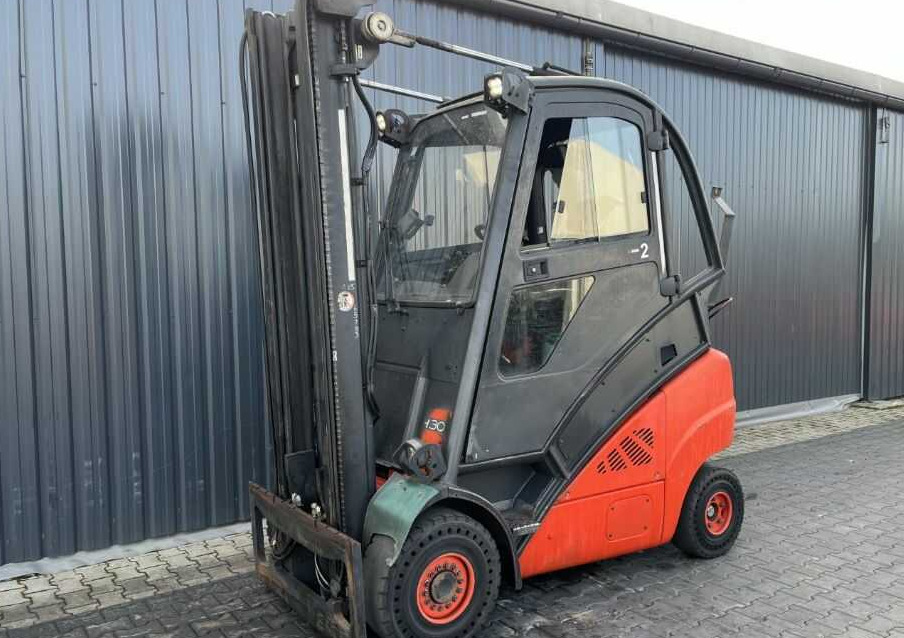 Linde H30T - מלגזת LPG: תמונה 1 Linde H30T - מלגזת LPG: תמונה 1