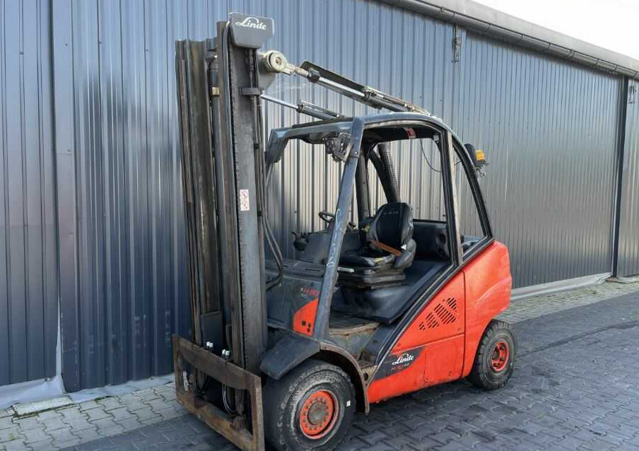 Linde H35D-02 - מלגזת סולר: תמונה 1 Linde H35D-02 - מלגזת סולר: תמונה 1