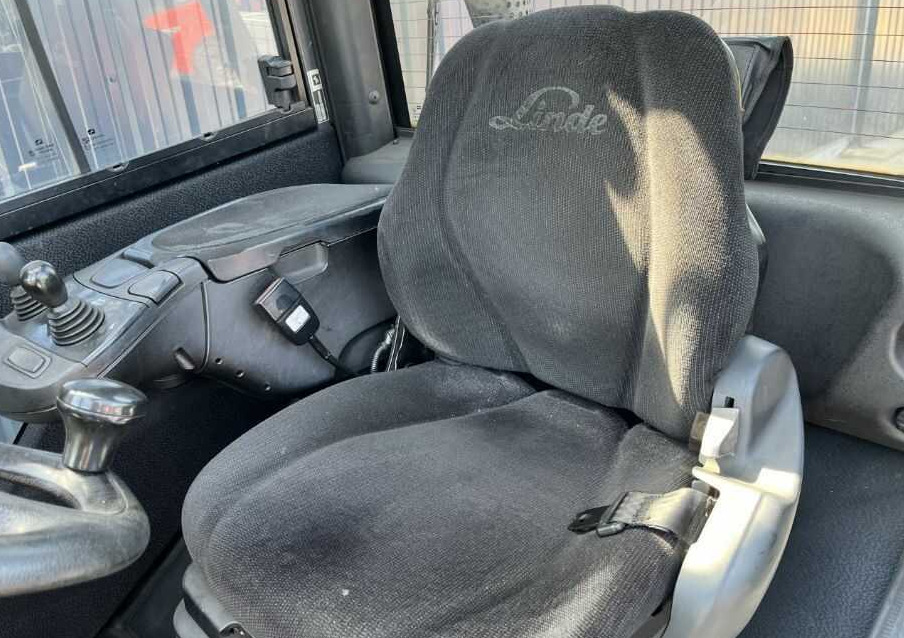 מלגזת סולר Linde H35D-02: תמונה 9
