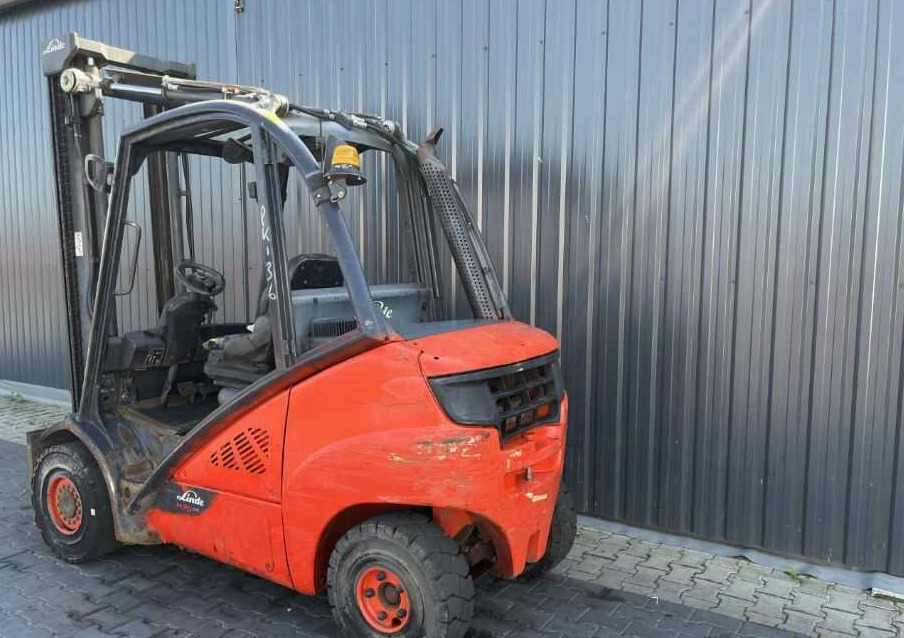 Linde H35D-02 - מלגזת סולר: תמונה 3 Linde H35D-02 - מלגזת סולר: תמונה 3
