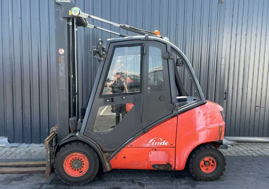 Linde H35D - מלגזת סולר: תמונה 2 Linde H35D - מלגזת סולר: תמונה 2