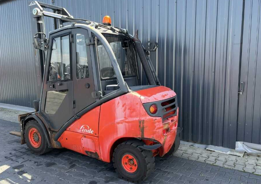Linde H35D - מלגזת סולר: תמונה 3 Linde H35D - מלגזת סולר: תמונה 3