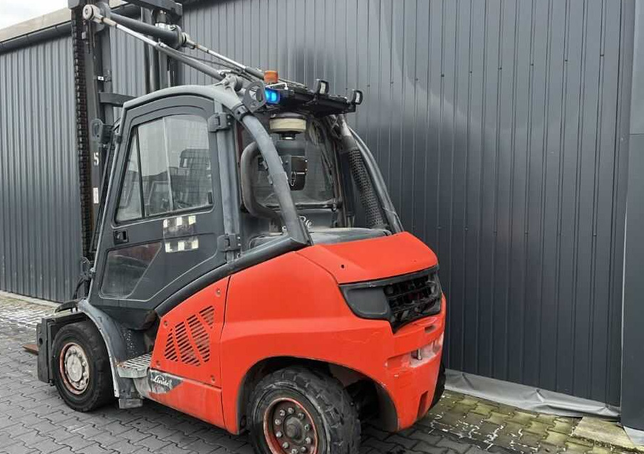 Linde H40D-02 - מלגזת סולר: תמונה 3 Linde H40D-02 - מלגזת סולר: תמונה 3