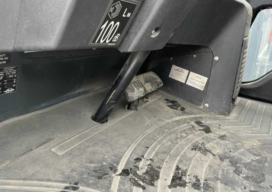 מלגזת סולר Linde H45D-02: תמונה 9 מלגזת סולר Linde H45D-02: תמונה 9