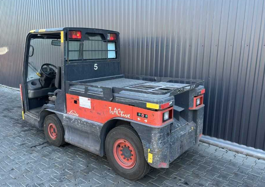 Linde P250 - טרקטור גרירה: תמונה 3 Linde P250 - טרקטור גרירה: תמונה 3