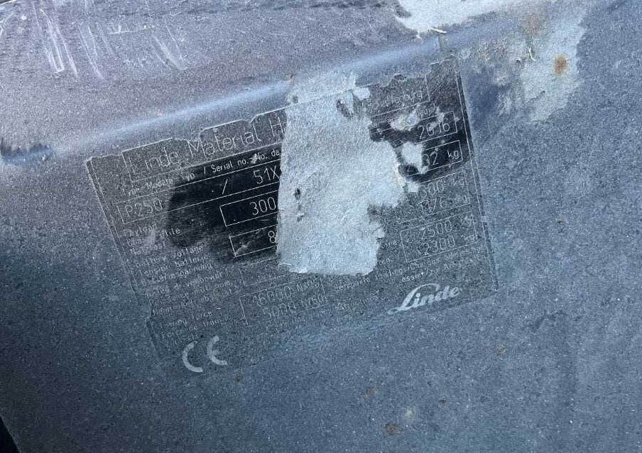 Linde P250 - טרקטור גרירה: תמונה 4 Linde P250 - טרקטור גרירה: תמונה 4