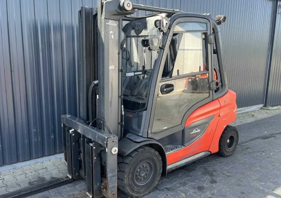 Linde SL15179SP - מלגזת LPG: תמונה 1 Linde SL15179SP - מלגזת LPG: תמונה 1