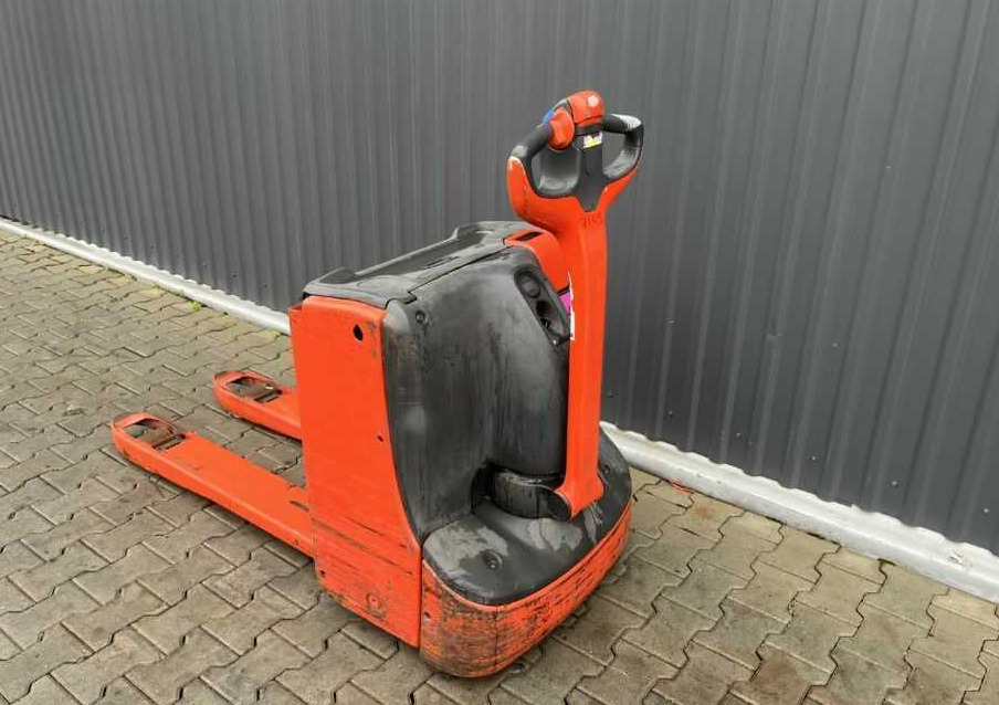 Linde T16 - משאית משטחים: תמונה 3 Linde T16 - משאית משטחים: תמונה 3