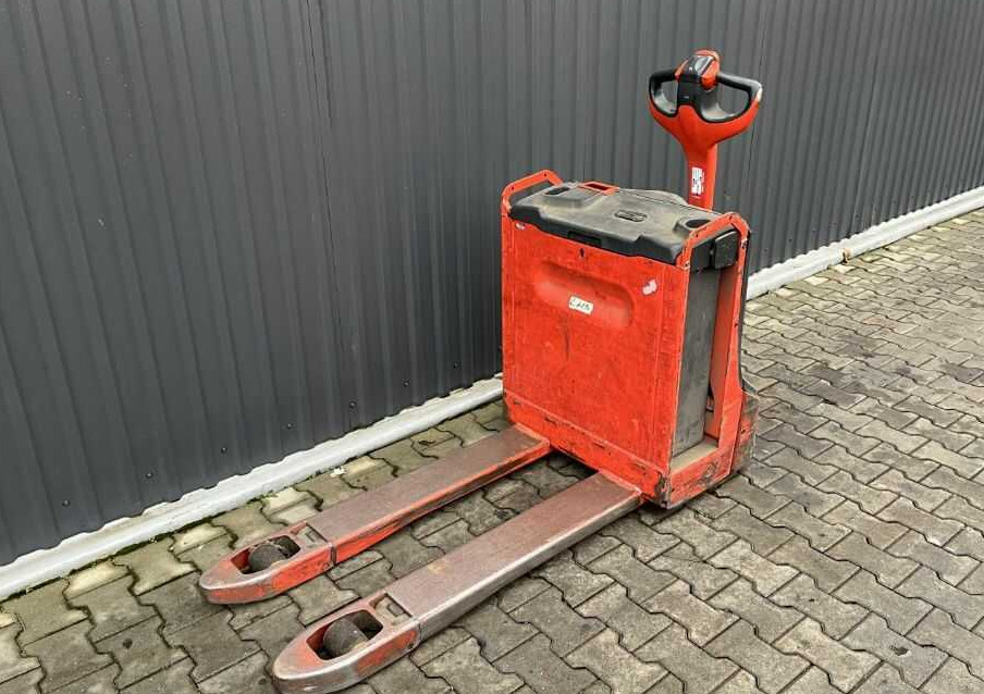 Linde T18 - משאית משטחים: תמונה 1 Linde T18 - משאית משטחים: תמונה 1