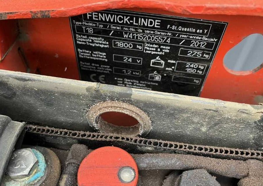 Linde T18 - משאית משטחים: תמונה 4 Linde T18 - משאית משטחים: תמונה 4