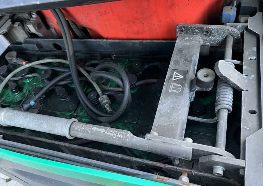 Linde T20SR - משאית משטחים: תמונה 1 Linde T20SR - משאית משטחים: תמונה 1