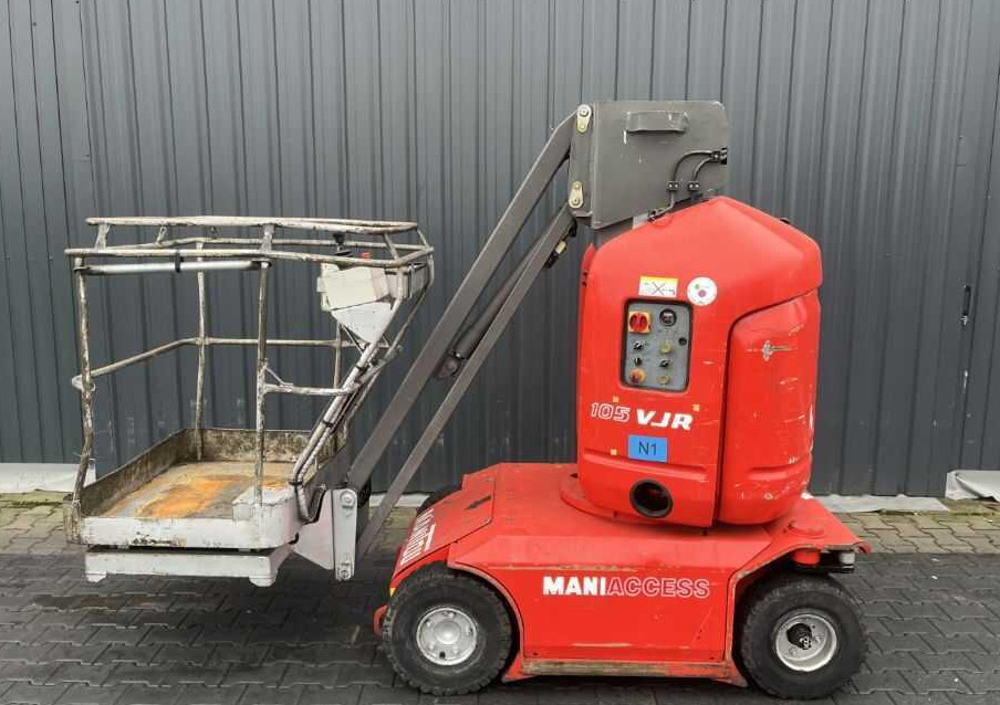 Manitou 105VJR - מעלית תורן אנכית: תמונה 2 Manitou 105VJR - מעלית תורן אנכית: תמונה 2