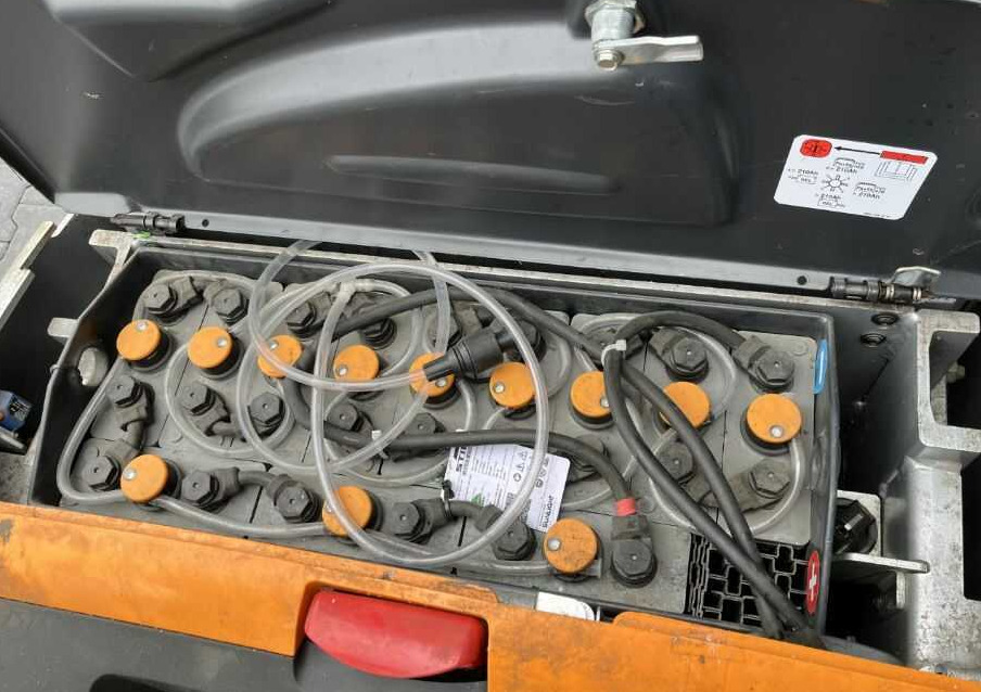 Still EXV12i - מערים: תמונה 5 Still EXV12i - מערים: תמונה 5