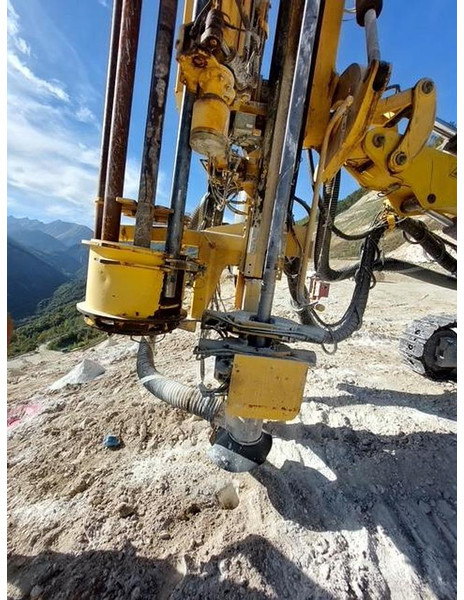 Atlas-Copco Roc F6 - אסדת קידוח: תמונה 2 Atlas-Copco Roc F6 - אסדת קידוח: תמונה 2