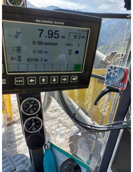 Atlas-Copco Roc F6 - אסדת קידוח: תמונה 4 Atlas-Copco Roc F6 - אסדת קידוח: תמונה 4