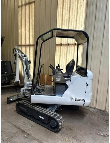 Bobcat E14 - מיני מחפר: תמונה 1 Bobcat E14 - מיני מחפר: תמונה 1