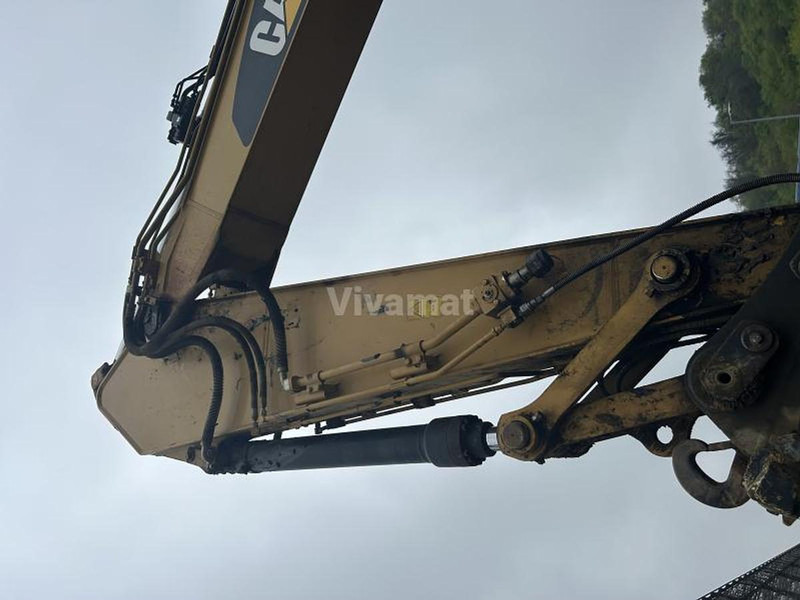מחפר Caterpillar 320EL: תמונה 6