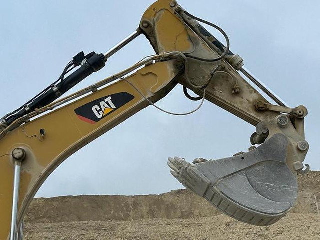 Caterpillar 374 LME - מחפר סורק: תמונה 3 Caterpillar 374 LME - מחפר סורק: תמונה 3