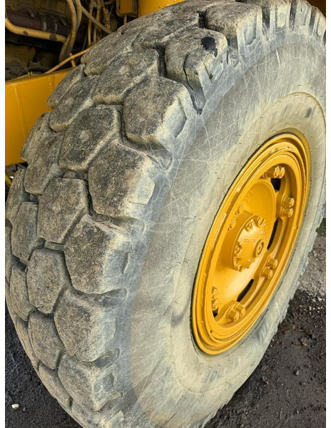 Caterpillar 771D - מסיר פסולת: תמונה 5 Caterpillar 771D - מסיר פסולת: תמונה 5