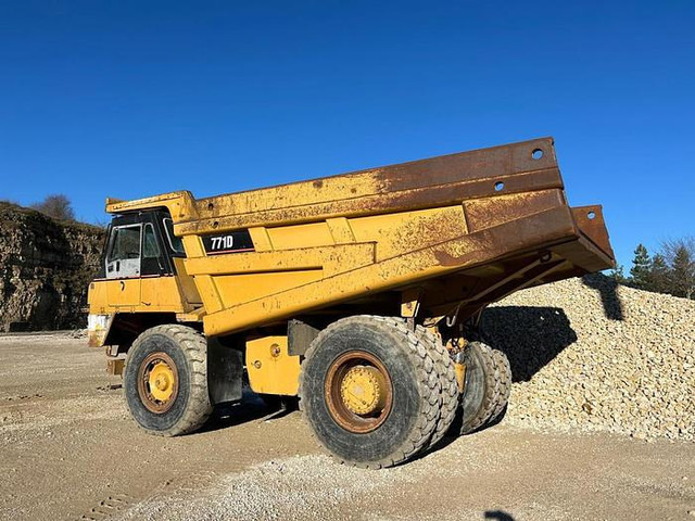 Caterpillar 771D - מסיר פסולת: תמונה 5 Caterpillar 771D - מסיר פסולת: תמונה 5