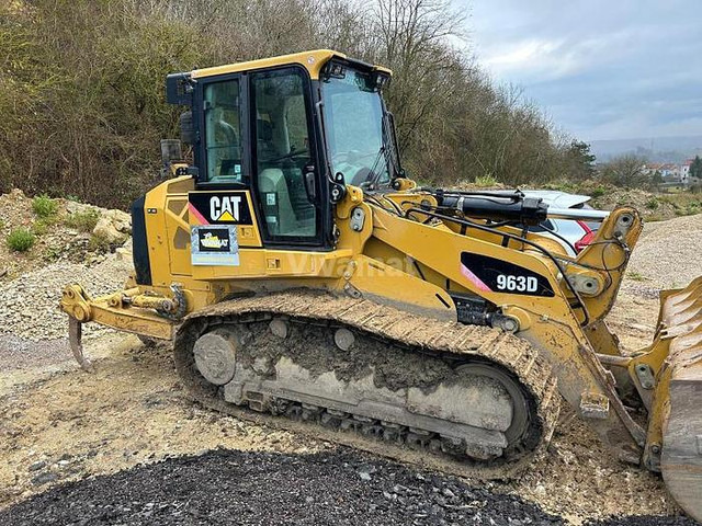Caterpillar - מחפר: תמונה 2 Caterpillar - מחפר: תמונה 2