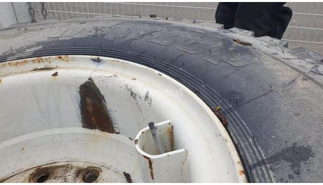 DUNLOP 12.00R20 SP931 - גלגלים וצמיגים: תמונה 2 DUNLOP 12.00R20 SP931 - גלגלים וצמיגים: תמונה 2