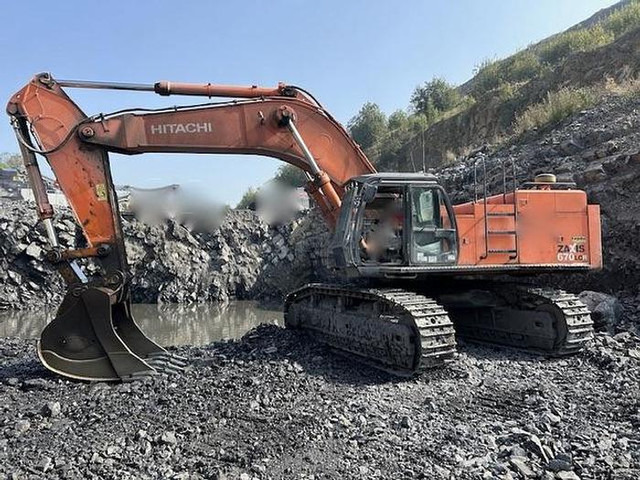 Hitachi ZX670 LCR-3 - מחפר: תמונה 1 Hitachi ZX670 LCR-3 - מחפר: תמונה 1