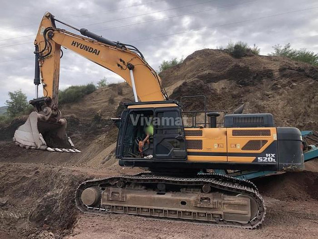 Hyundai HX520L - מחפר: תמונה 1 Hyundai HX520L - מחפר: תמונה 1