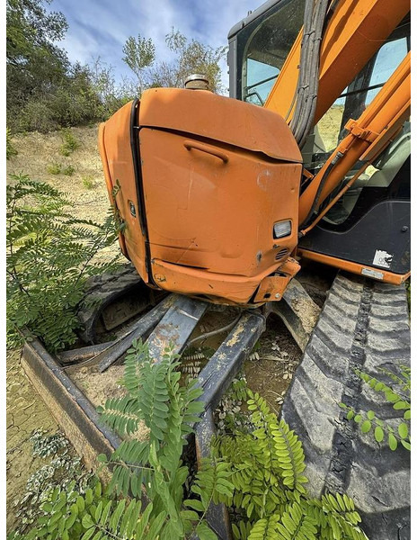 מיני מחפר Kobelco SK75: תמונה 6