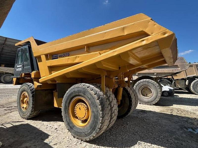 Komatsu HD325-6KE - מסיר פסולת: תמונה 5 Komatsu HD325-6KE - מסיר פסולת: תמונה 5