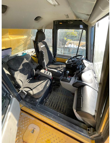 Komatsu HD465-8 - מסיר פסולת: תמונה 5 Komatsu HD465-8 - מסיר פסולת: תמונה 5