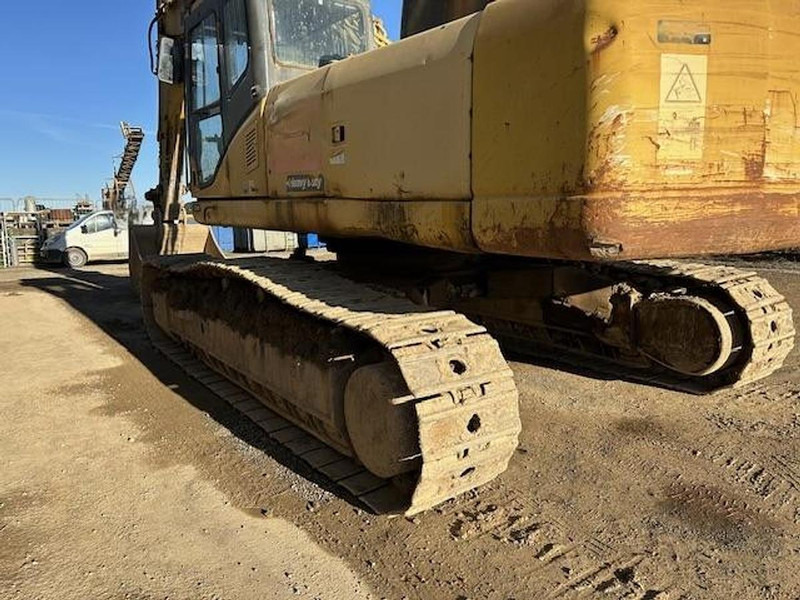 Komatsu PC450 - מחפר סורק: תמונה 3 Komatsu PC450 - מחפר סורק: תמונה 3