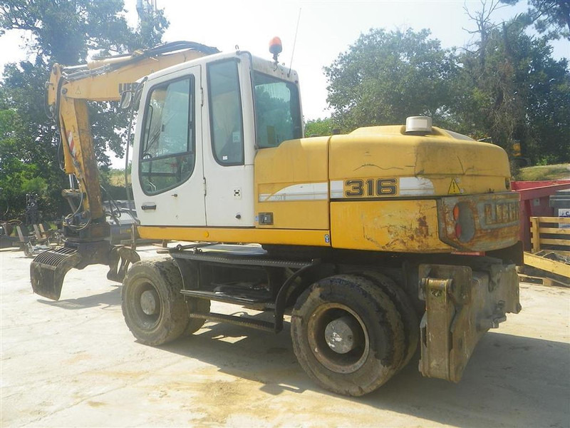Liebherr A316Li - מחפר: תמונה 2 Liebherr A316Li - מחפר: תמונה 2