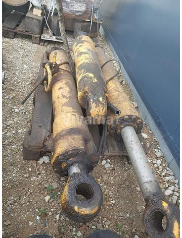 Liebherr A914 - בלוק צילינדר: תמונה 2 Liebherr A914 - בלוק צילינדר: תמונה 2