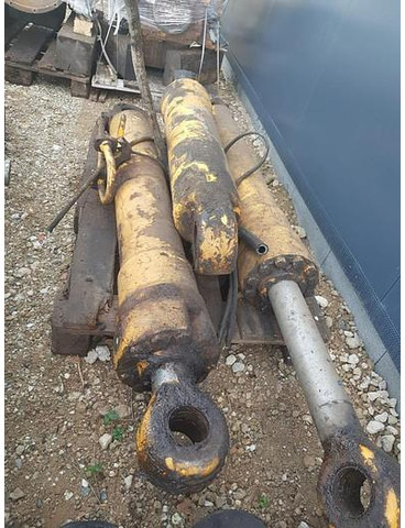 Liebherr A914 - בלוק צילינדר: תמונה 2 Liebherr A914 - בלוק צילינדר: תמונה 2