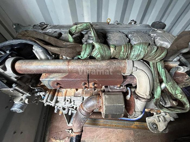 Liebherr D936L A6 -R954CHD Li - מנוע: תמונה 2 Liebherr D936L A6 -R954CHD Li - מנוע: תמונה 2