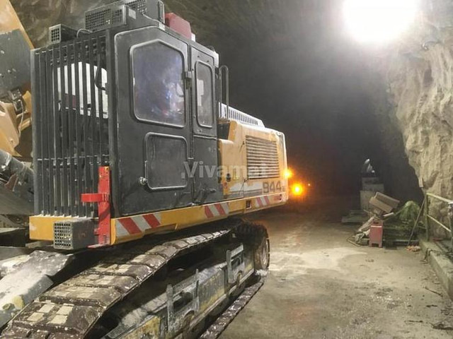 Liebherr R 944 C - מחפר: תמונה 4 Liebherr R 944 C - מחפר: תמונה 4