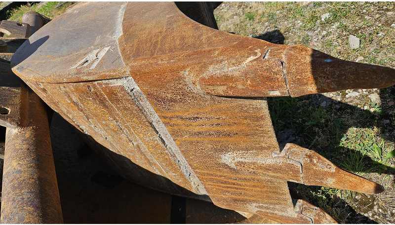 Mecalac 12MXT - דלי מחפר: תמונה 4 Mecalac 12MXT - דלי מחפר: תמונה 4