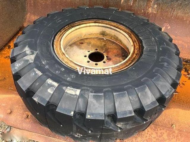 Michelin 17,5 R 25 Xmine D2 - גלגלים וצמיגים: תמונה 4 Michelin 17,5 R 25 Xmine D2 - גלגלים וצמיגים: תמונה 4