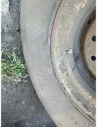 ROUE BRIDGESTONE 65R22.5 M748 - גלגלים וצמיגים: תמונה 5 ROUE BRIDGESTONE 65R22.5 M748 - גלגלים וצמיגים: תמונה 5