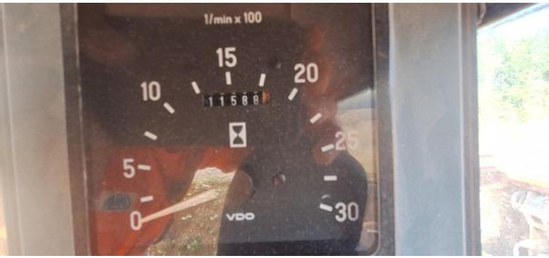 Tamrock Ranger 500 - אסדת קידוח: תמונה 3 Tamrock Ranger 500 - אסדת קידוח: תמונה 3