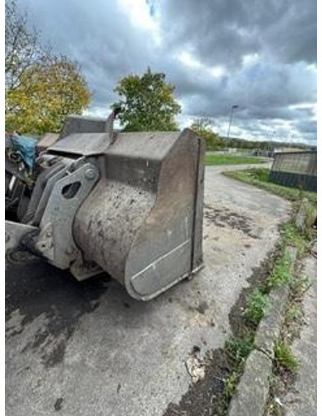 Volvo L150H - מעמיס גלגלים: תמונה 5 Volvo L150H - מעמיס גלגלים: תמונה 5