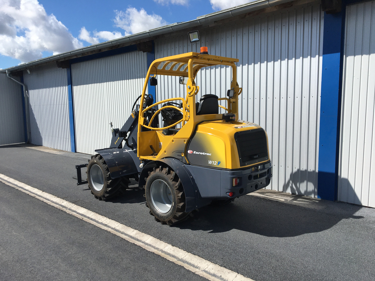 EUROTRAC W12F Schutzdach - מחפר: תמונה 3 EUROTRAC W12F Schutzdach - מחפר: תמונה 3