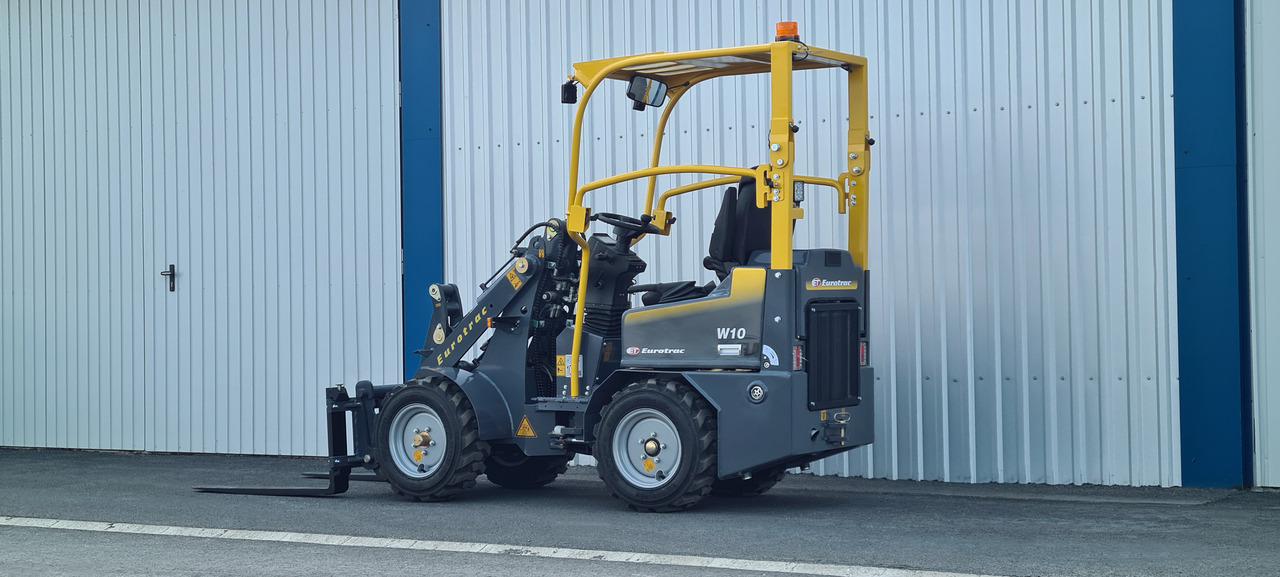Eurotrac W10 Radlader Hoflader - מעמיס קומפקטי: תמונה 2 Eurotrac W10 Radlader Hoflader - מעמיס קומפקטי: תמונה 2