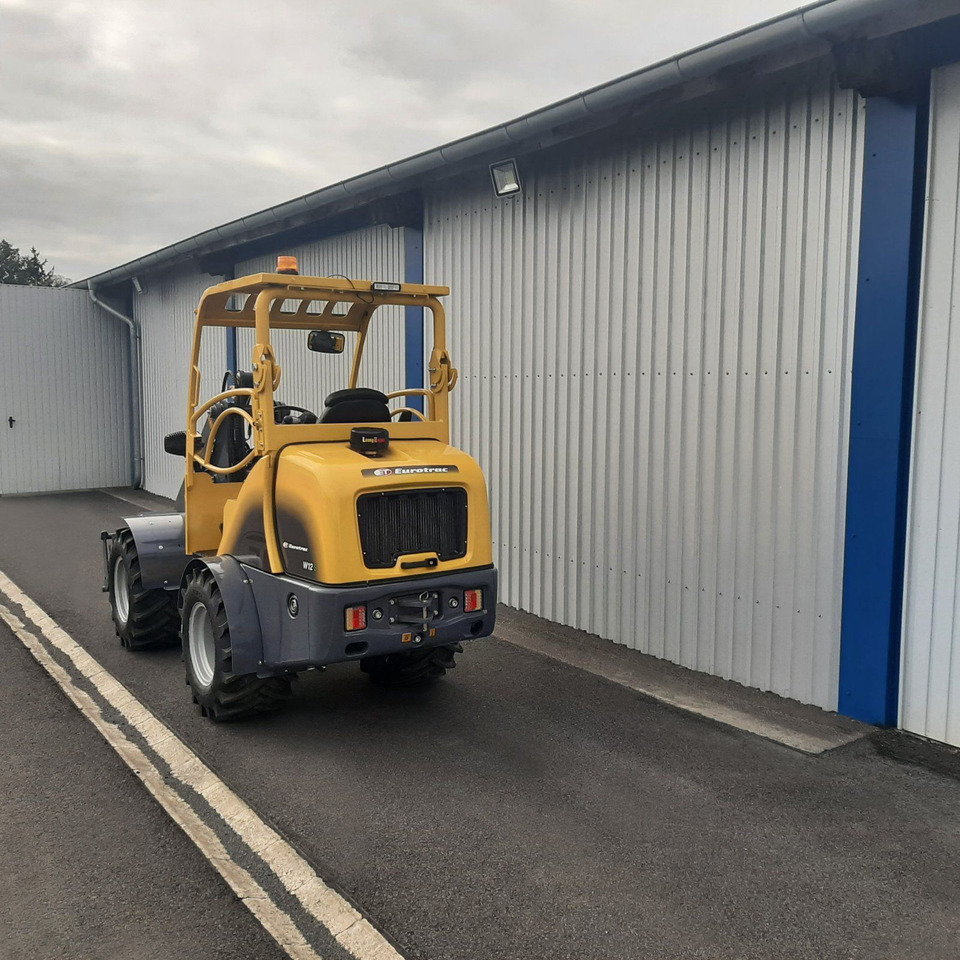 Eurotrac W12 Radlader Hoflader - מעמיס קומפקטי: תמונה 3 Eurotrac W12 Radlader Hoflader - מעמיס קומפקטי: תמונה 3