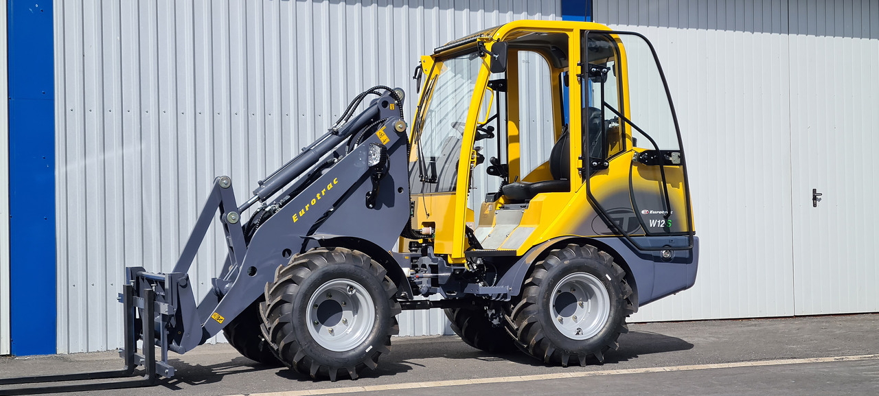 Eurotrac W12 Radlader Hoflader - מעמיס קומפקטי: תמונה 3 Eurotrac W12 Radlader Hoflader - מעמיס קומפקטי: תמונה 3