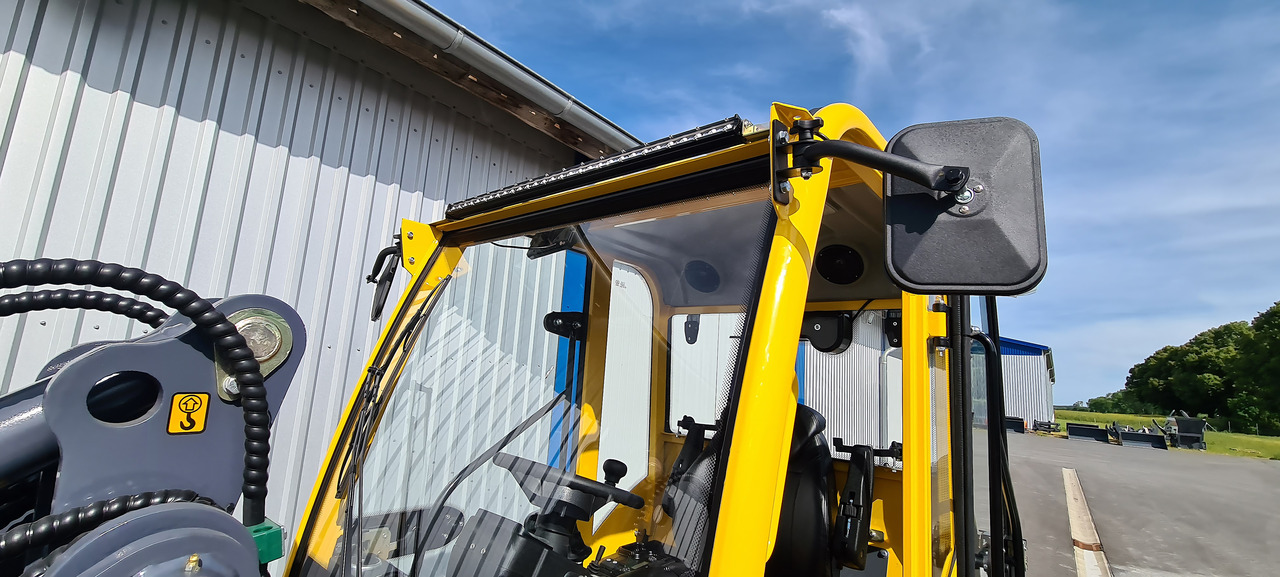 חָדָשׁ מעמיס קומפקטי Eurotrac W12 Radlader Hoflader: תמונה 6