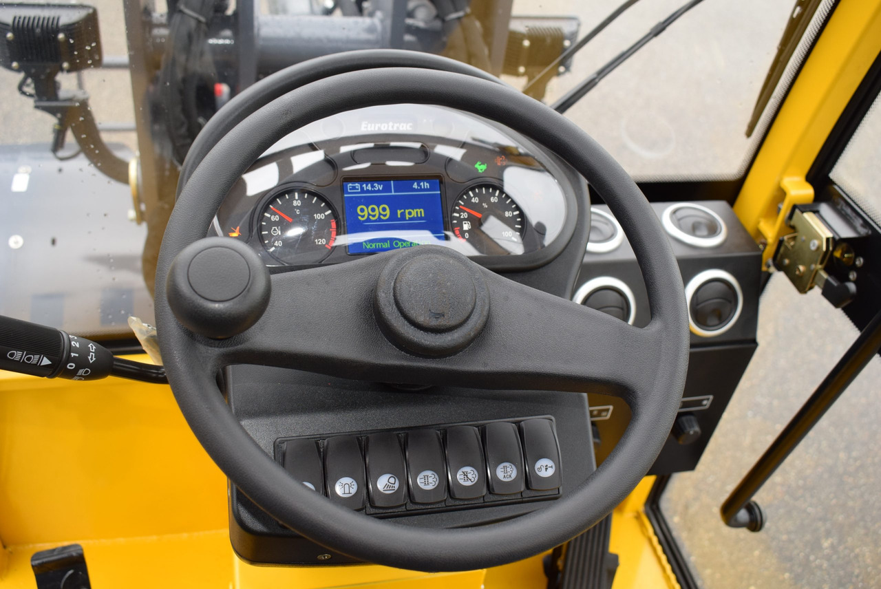 Eurotrac W13 Radlader Hoflader - מעמיס קומפקטי: תמונה 4 Eurotrac W13 Radlader Hoflader - מעמיס קומפקטי: תמונה 4