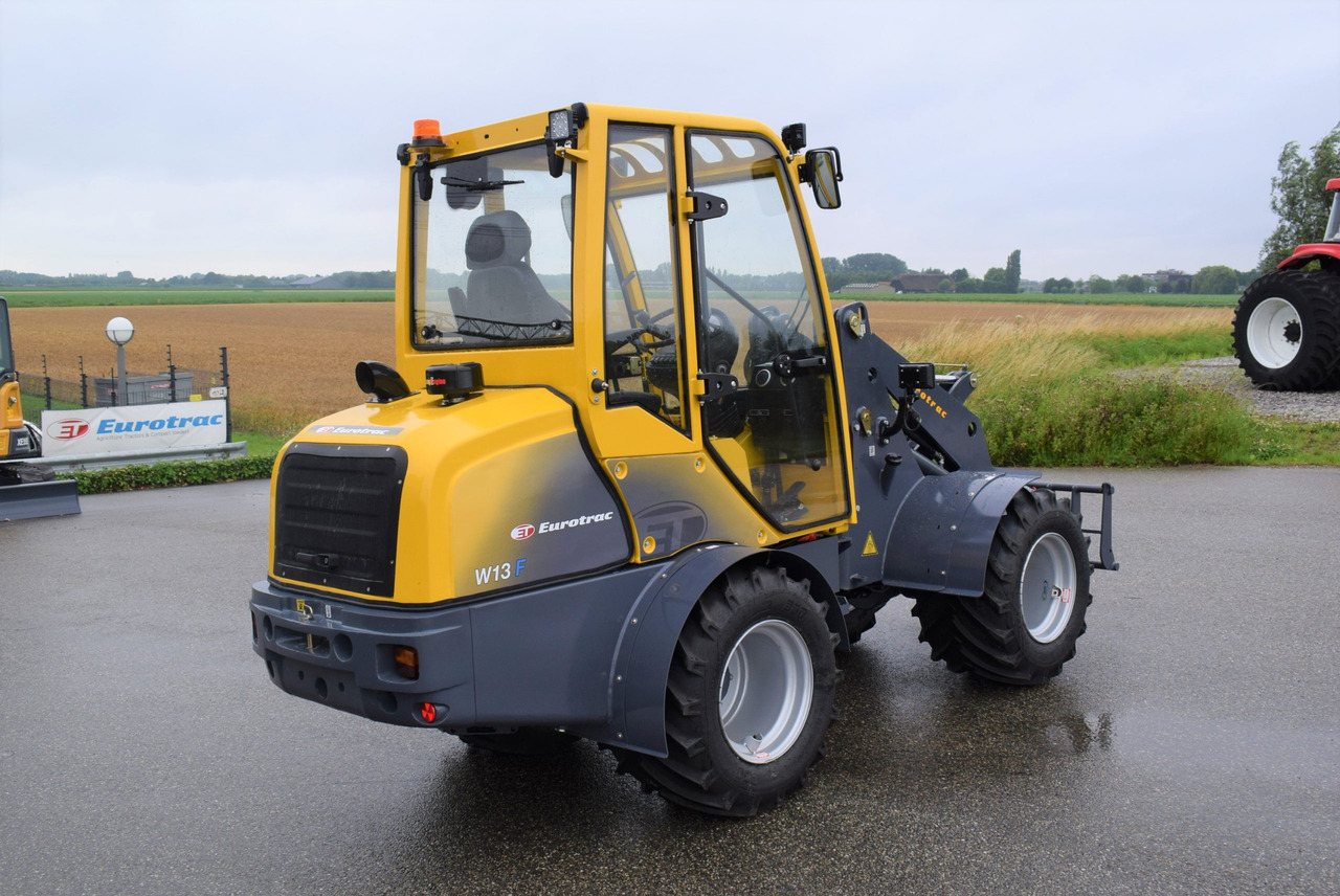 Eurotrac W13 Radlader Hoflader - מעמיס קומפקטי: תמונה 5 Eurotrac W13 Radlader Hoflader - מעמיס קומפקטי: תמונה 5