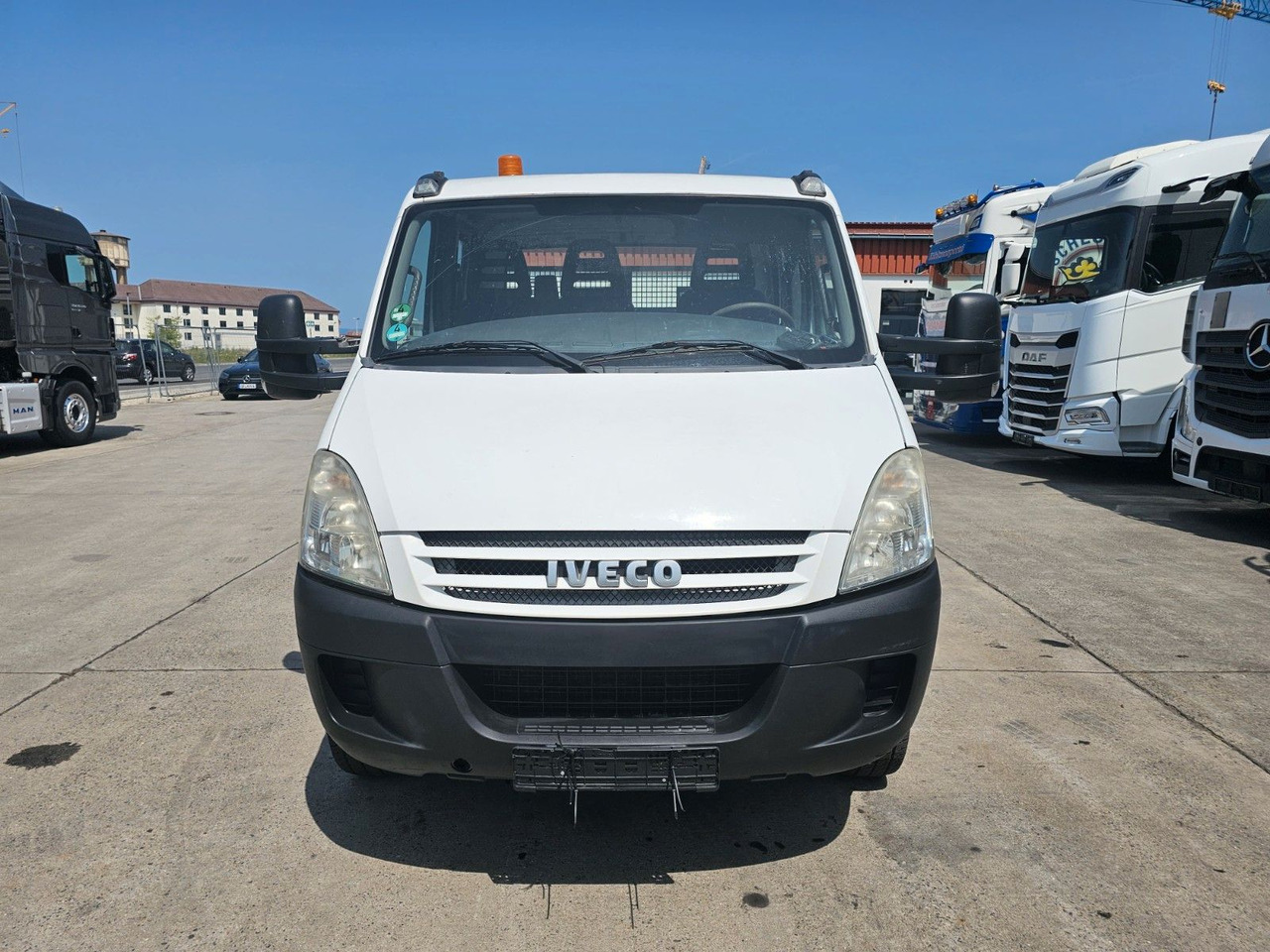 Iveco DAILY * DREISEITENKIPPER * MEILER * STANDHZ - כלי רכב מסחרי מזהיר, כלי רכב מסחרי קומבי: תמונה 2 Iveco DAILY * DREISEITENKIPPER * MEILER * STANDHZ - כלי רכב מסחרי מזהיר, כלי רכב מסחרי קומבי: תמונה 2